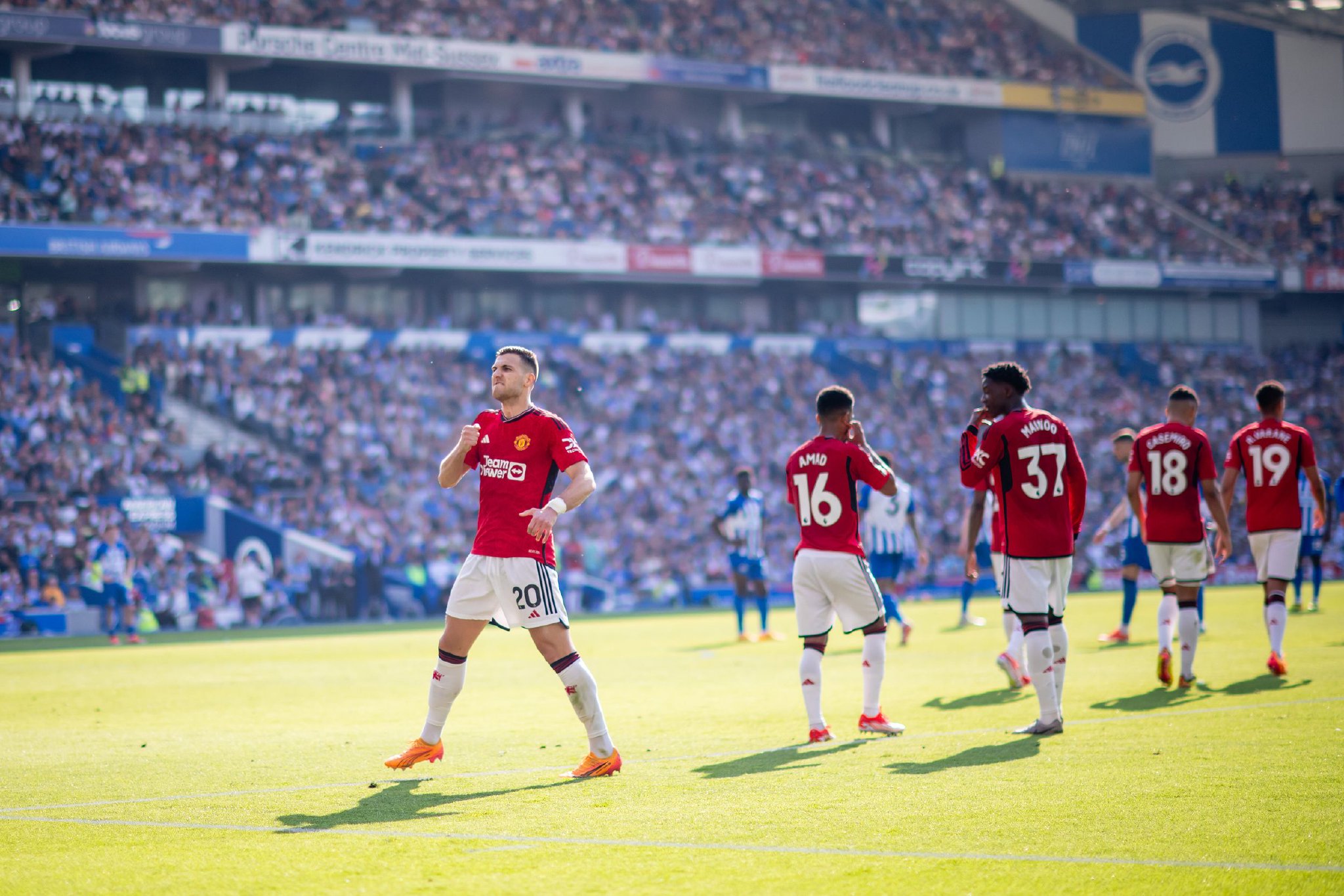 何發展的 何發展的